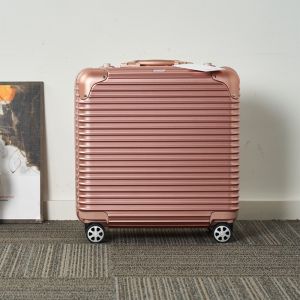 Rimowa Limbo Business Luggage In Rose Gold