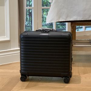 Rimowa Original Compact Pilot Case Luggage In Black