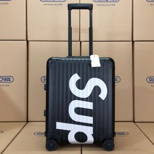 Rimowa X Supreme Luggage In Black